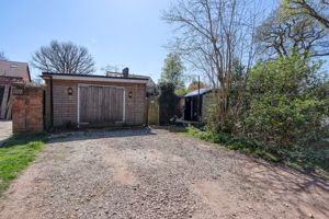 Photo 21- click for photo gallery